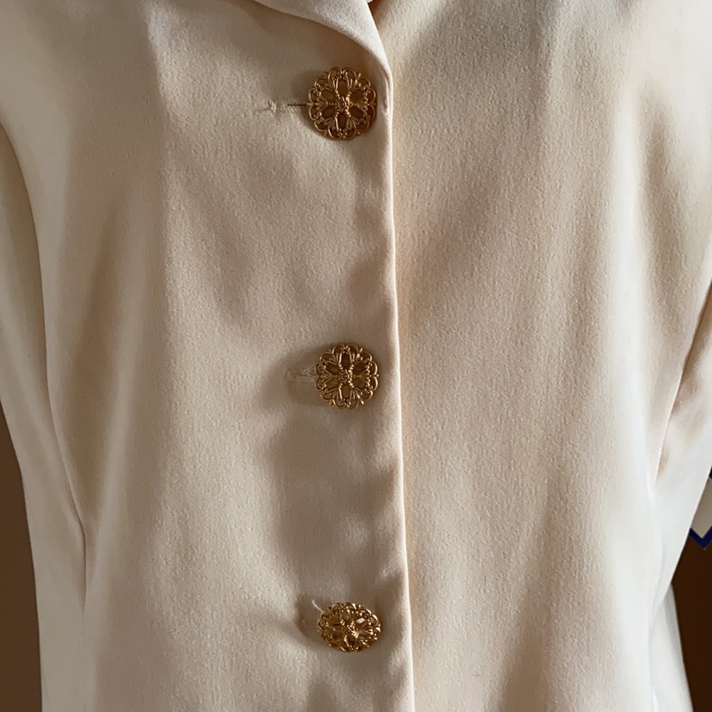 Leslie Fay Dresses Yellow Blouse Sz. 16P - Picture 2 of 10